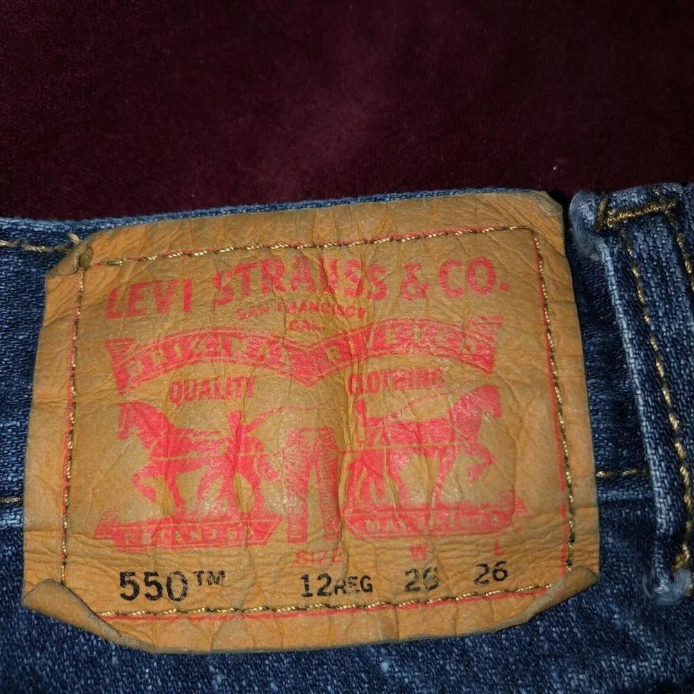 Levis 550 Size 12 Reg 26 x 26 Dark Wash Relaxed Denim Jeans Casual Pants